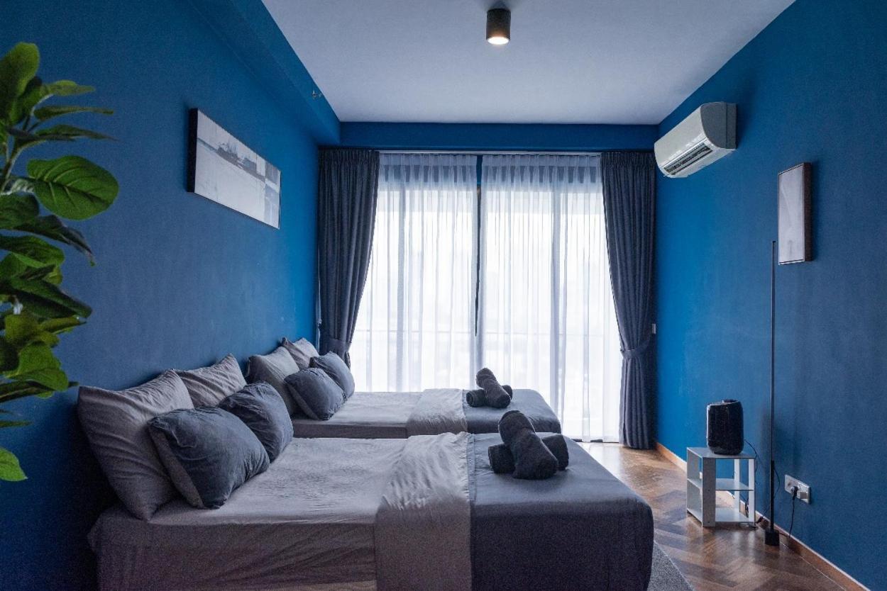 Deluxe Seaview Suite Twin Bed By The Only Bnb Tanjung Tokong Bagian luar foto